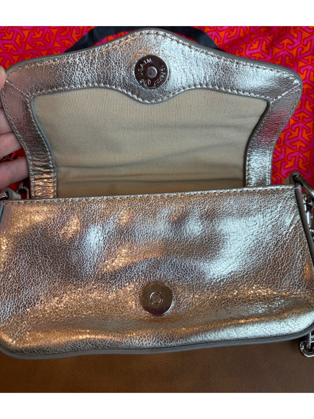 Tory Burch Reva Silver Metallic Leather Chain Crossbody Bag Clutch & Dustbag - Picture 6 of 11